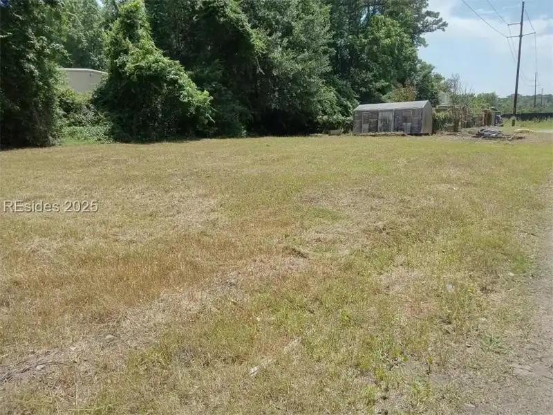 Rare 0.40 Acre Laydown Yard for Outdoor Storage on Hilton Head Island