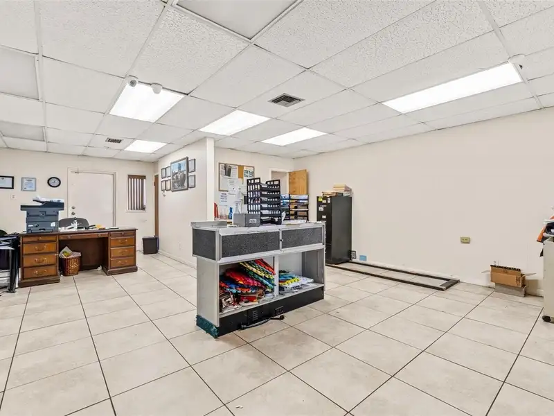 Commercial Property with Two Buildings on Corner Lot Near I-275 & Fl-694