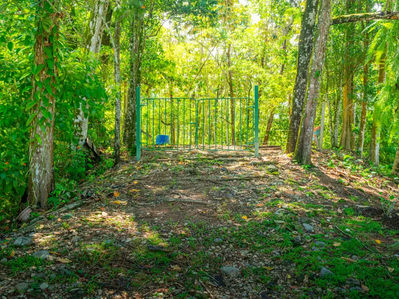 Ocean View Property with Commercial Zoning in Central Uvita – 2br, 2ba Home on 3.534 Acres