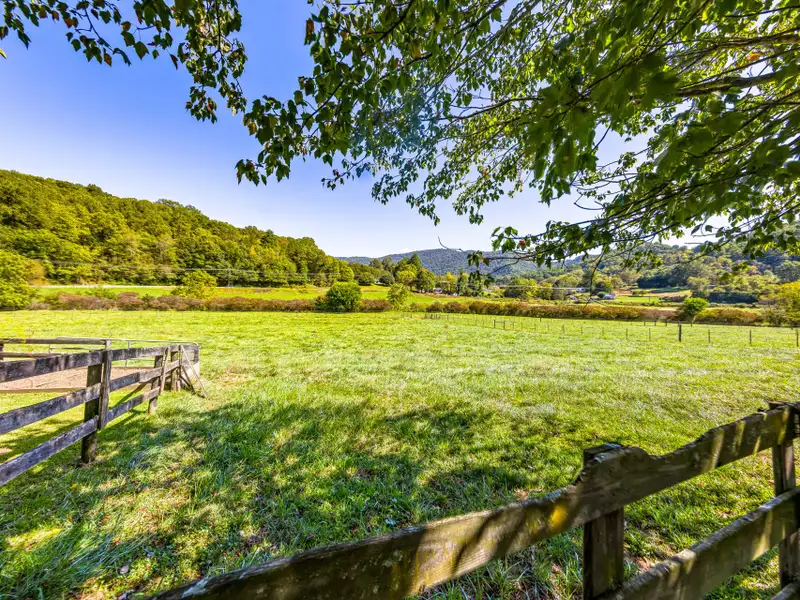 Residential Development Opportunity in Raccoon Creek Neighborhood, Waynesville, Nc
