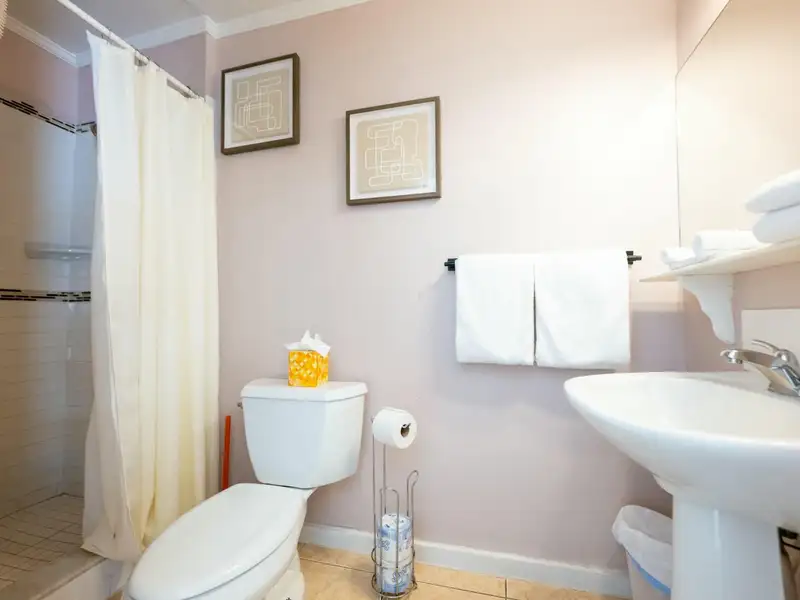 Boutique Guesthouse in Historic Old Town Key West with 15 Deluxe Rooms