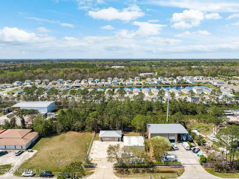 Commercial Building with Offices and Storage in St. Johns County, Ci Zoning