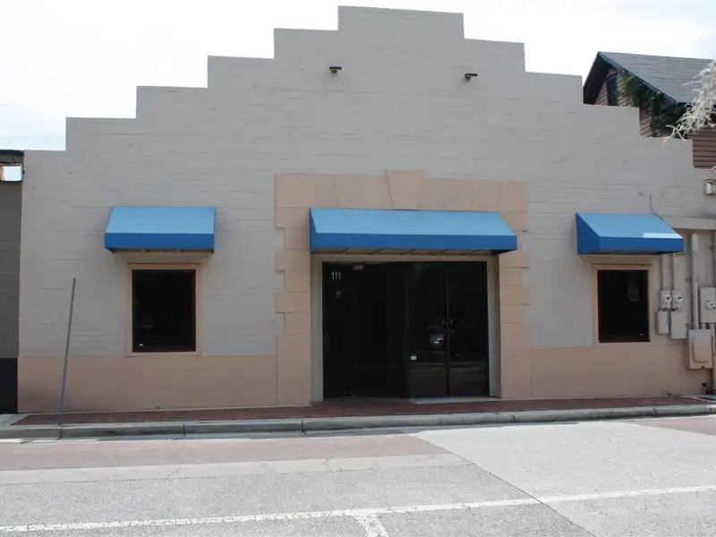 Downtown Gainesville Office/retail Suite in Central Business District