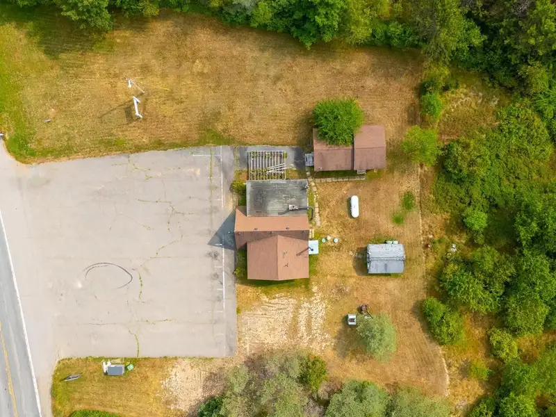 Commercial Restaurant on 1.13 Acres with General Basic Zoning in New Ross, Ns