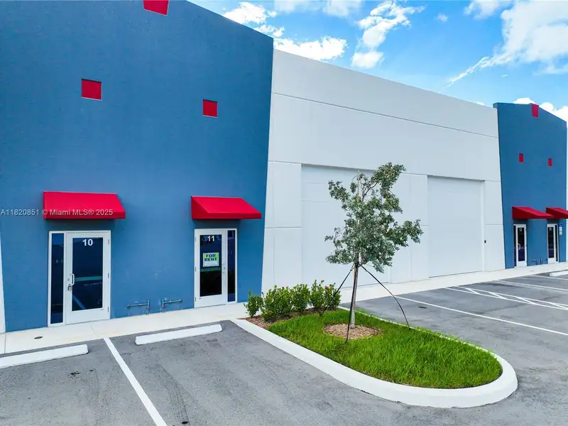 New 2,640 Sq. Ft. Warehouse in Homestead, Fl - Ideal for Storage and Business Operations