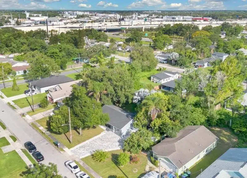 Charming Airbnb Home Near Downtown Orlando with In-law Suite and Expansive Backyard