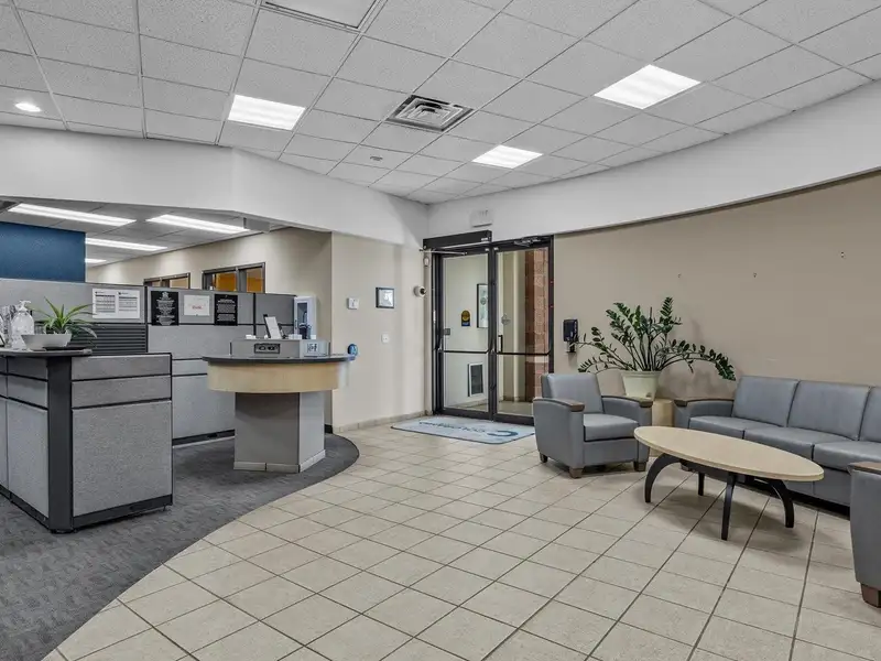 Free-standing 12,360 Sq. Ft. Commercial Building in High-traffic Location