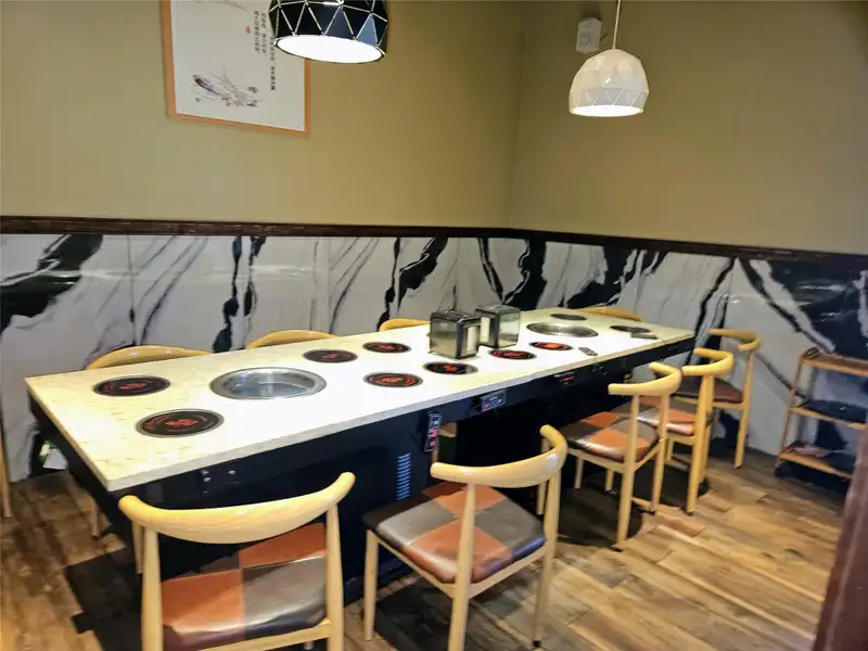 Turnkey Hot Pot Restaurant in High-traffic Sawgrass Mall Area