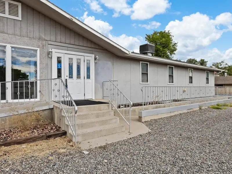 Spacious Two-level Commercial Property on Patterson Road, Grand Junction - High Visibility and Accessibility