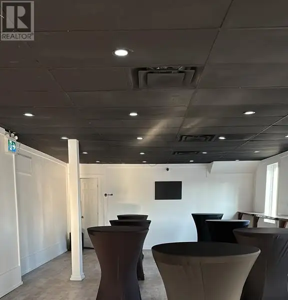 Move-in Ready Second Floor Space at Baldwin and Augusta, Ideal for Diverse Business Uses
