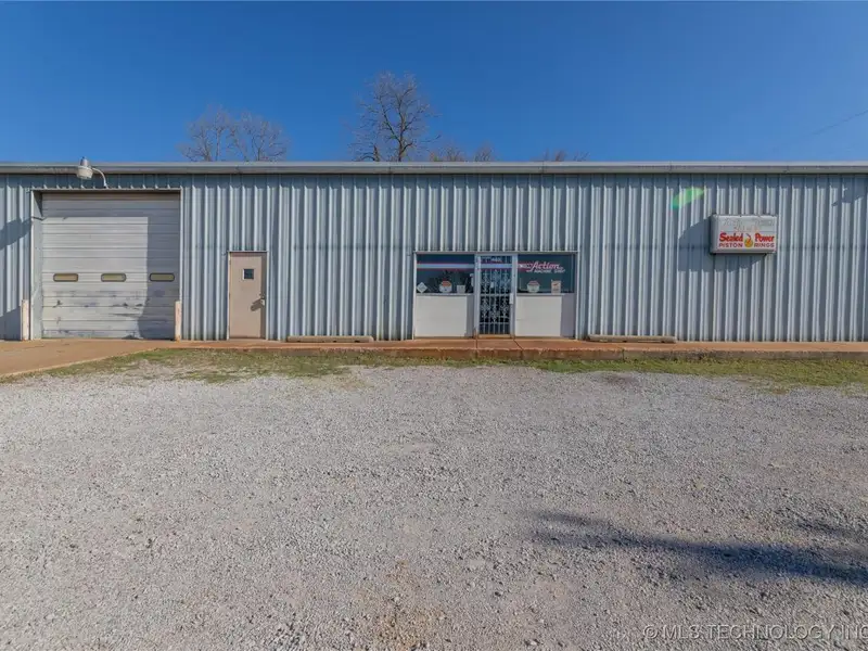 Versatile Former Machine Shop in Prime Downtown Sand Springs Location