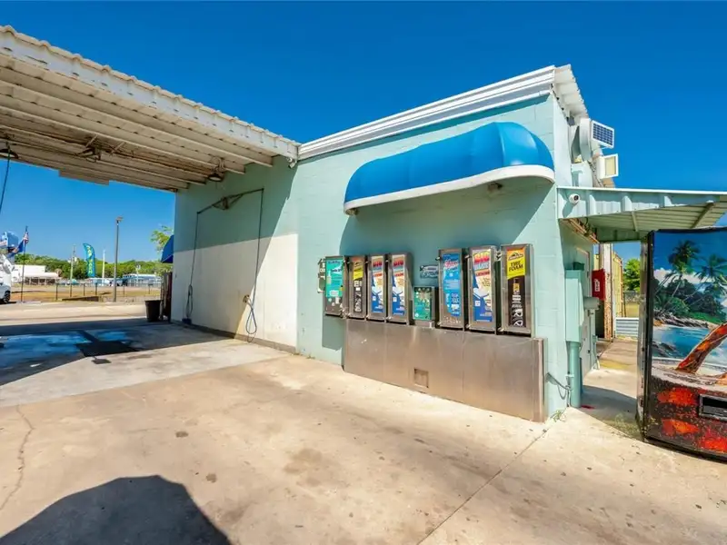 Self-service Car Wash with Upgrades and High Traffic Location