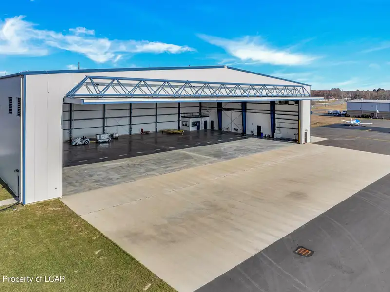 16,000 Sq Ft Hangar for Sale or Lease at Hazleton Regional Airport