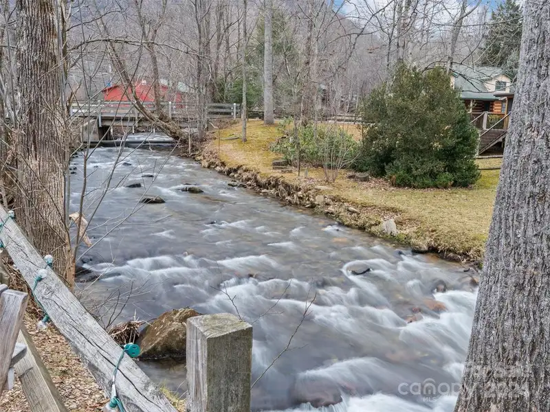 Commercial Restaurant and Brewery with Mountain Views in Maggie Valley