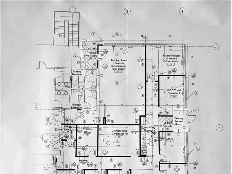 Modern Commercial Suites Near Ft Huachuca with Mountain Views and Ample Parking