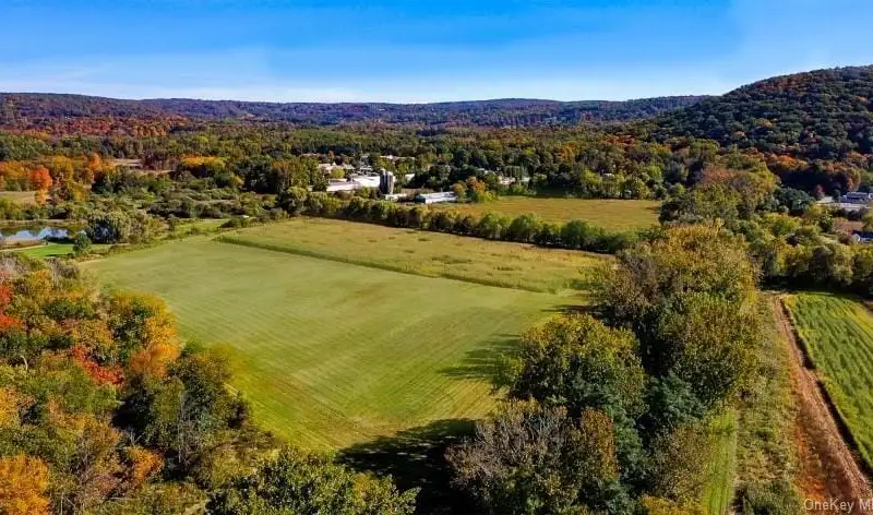 558+ Acre Parcel in Pawling, Ny – Ideal for Residential or Commercial Development