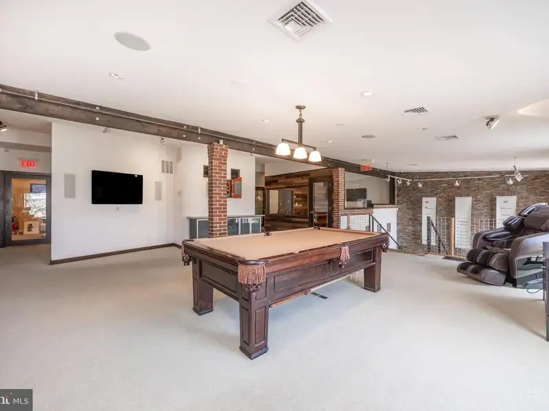Versatile 5,775 Sf Office Building in Wayne, Pa with Modern Finishes and Executive Suite