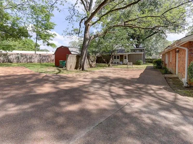 Commercial Property for Sale in Germantown with Main Building and Additional Structure