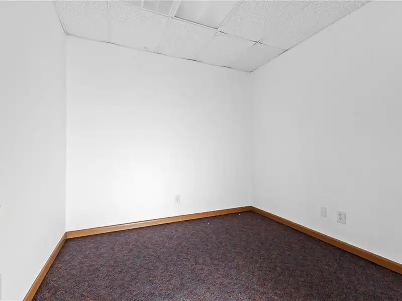 Versatile Commercial Building in Prime Location