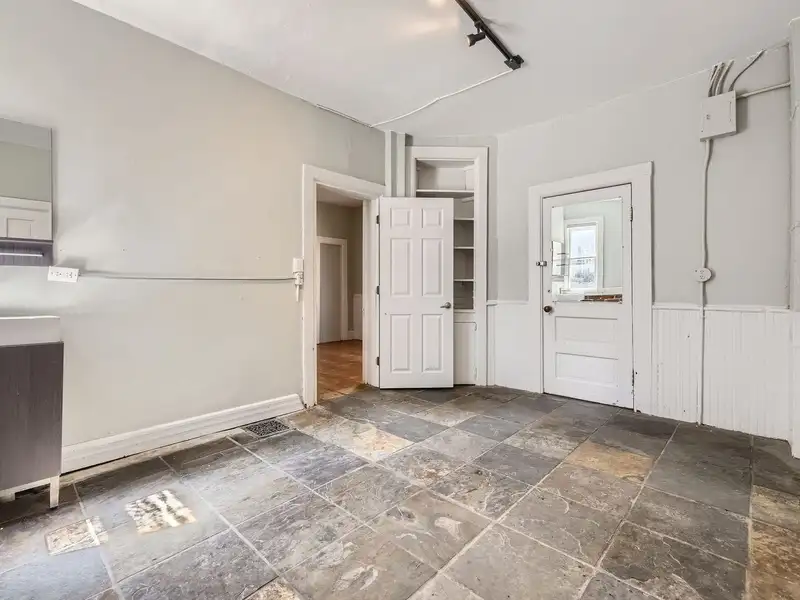 Historic Office Mansion in Denver's Golden Triangle with Modern Upgrades and Parking