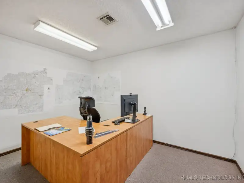 Fully-occupied Office Suite Building in Downtown Checotah with Five Units