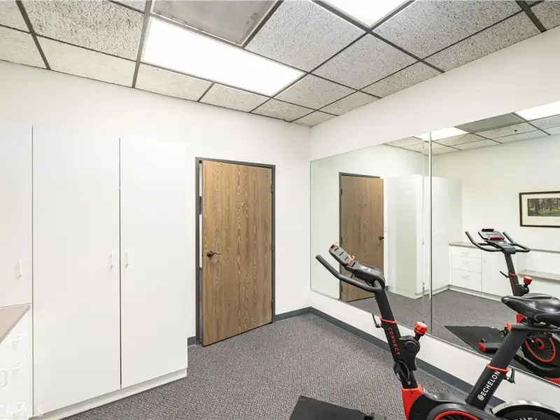 Versatile 21,447 Sq Ft Industrial/office Property in Orange's Thriving Commercial District