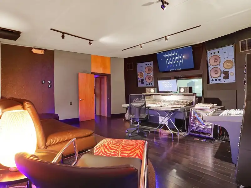 Renovated Memphis Recording Studio with Artist Apartments and Short-term Rental Potential