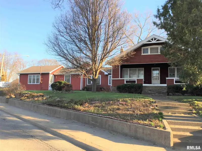 Commercial Investment Property in Pekin - Former Assisted Living Center Near Hospital Campus