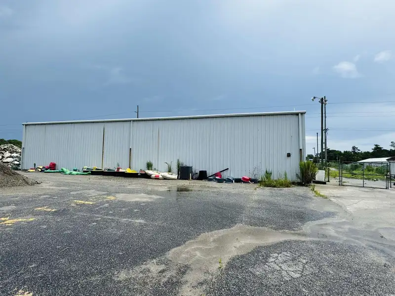 5,000 Sf Commercial Metal Building with Highway 17 Frontage and Redevelopment Potential