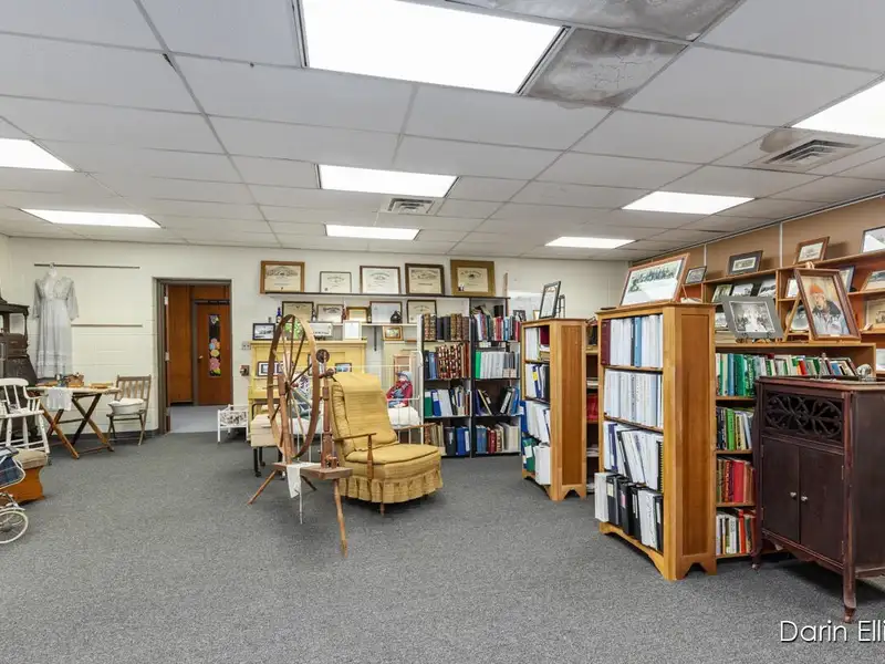 Versatile 15,000+ Sq Ft Mixed-use Building with Apartments and Office Spaces