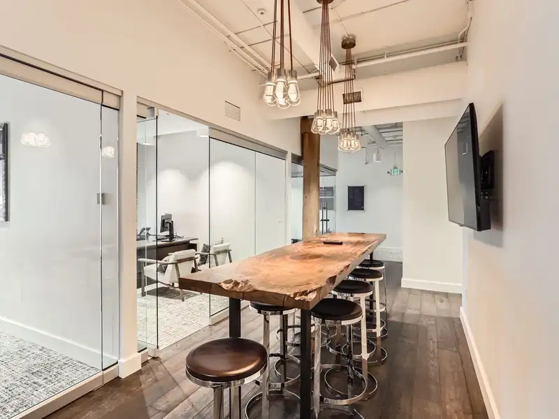 Versatile Office/retail Space for Lease in Iconic Kessler Erlich Building, Lodo