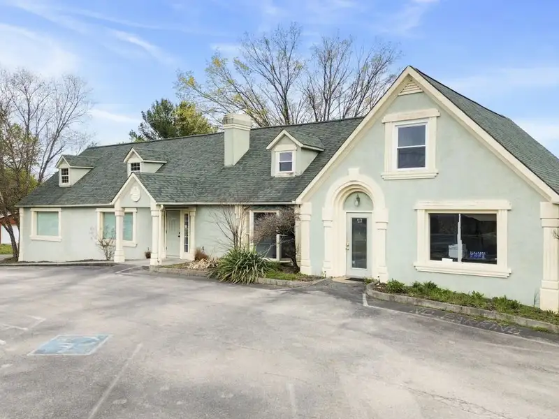 Versatile 4,305 Sq Ft Office Building with Apartment on Highway 11e