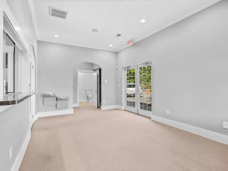 Versatile Office Space for Lease in Pawleys Island Near Highway 17