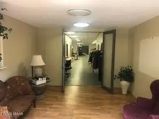 9,375 Sf Warehouse with Office, A/c Restrooms, and 18ft Clear Height
