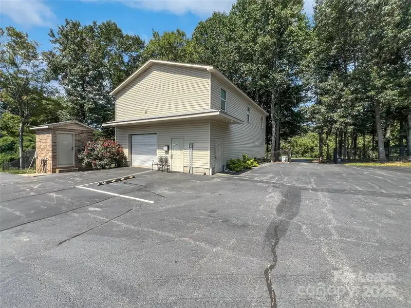 Free Standing Building in Dockside Self Storage with Two 1,288 Sf Units Available