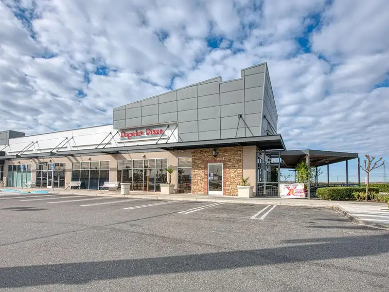 Restaurant Location for Sale with Equipment, Lease Transfer, and License in Palm & Nees Ave
