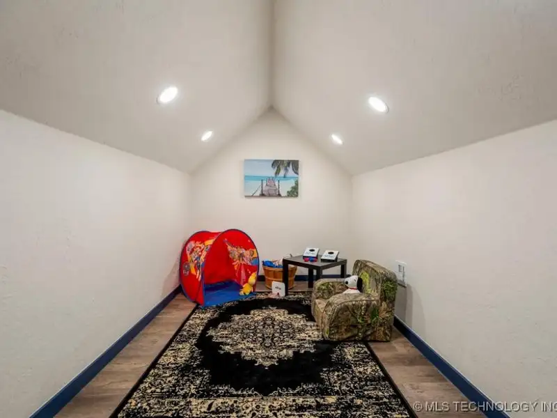 Versatile Event Center and Office Building with Conference Rooms in Prime Location