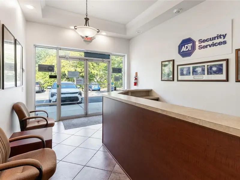 Commercial Investment Property in Gainesville, Fl with Long-term Tenant and Expansion Lot