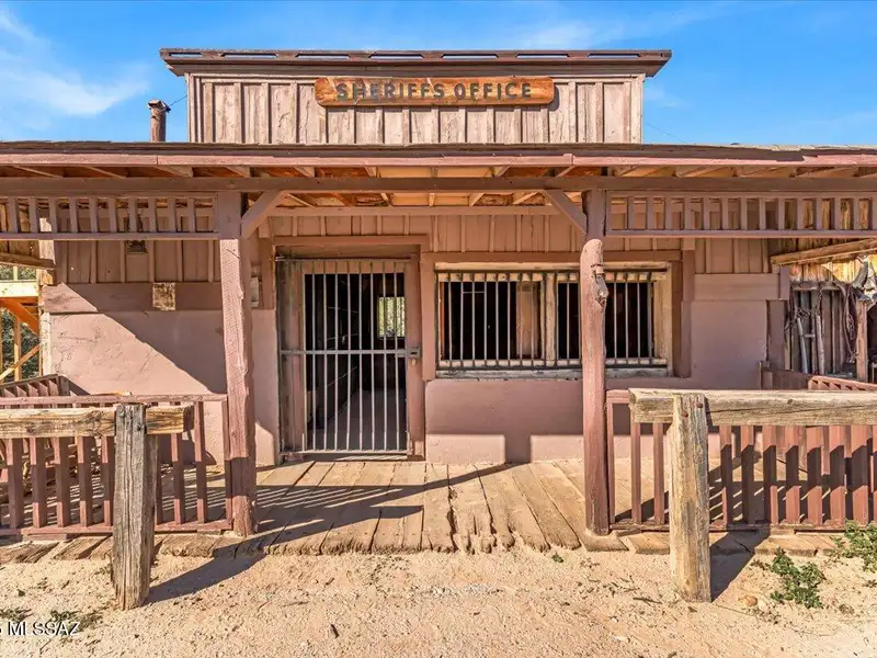 Gammons Gulch: Authentic Old West Movie Set and Museum Experience