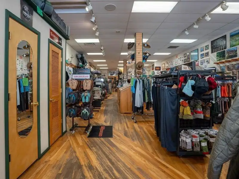 Single-level Commercial Building in Downtown Durango with High Visibility and Tenant Income