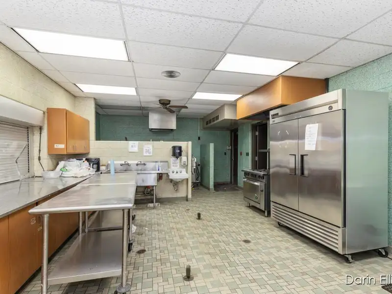 Versatile 15,000+ Sq Ft Mixed-use Building with Apartments and Office Spaces