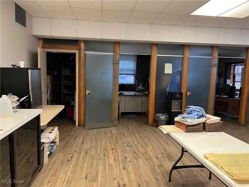 Versatile 11,600 Sf Warehouse with Office Space in Canton, Oh