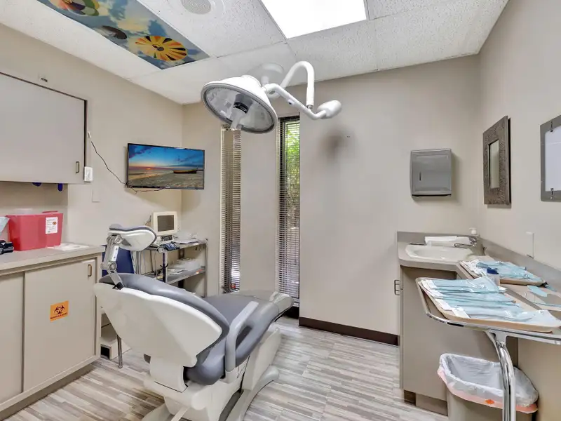 Freestanding Medical/office Building in Desirable N University Drive Location