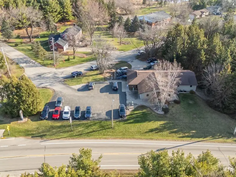 Versatile 3,100 Sq. Ft. Commercial Property Near Hwy 116 and Hwy 21