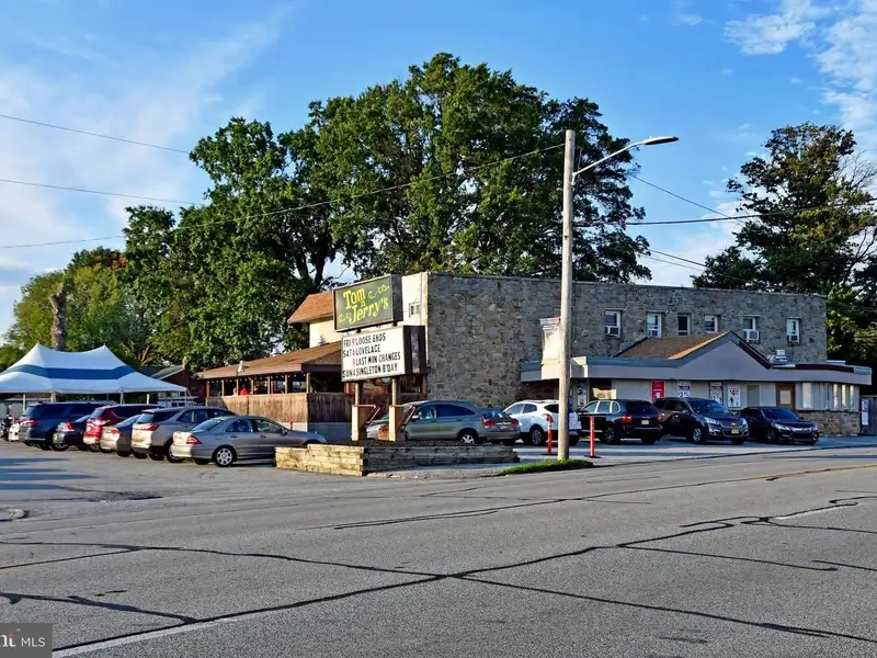 Premier Sports Bar and Property with Rental Potential in Folsom, Delaware County