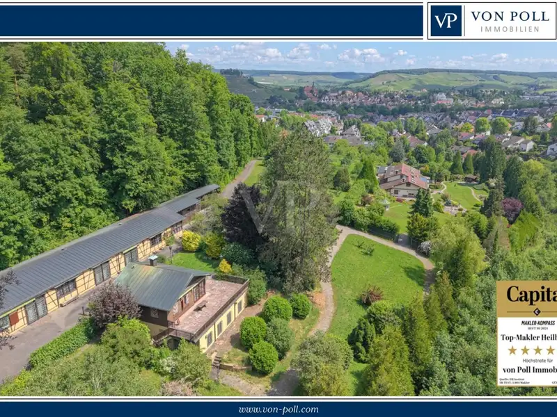 Spacious 34,000 M² Stud Farm Property with Main House, Pool, and Guest Accommodations