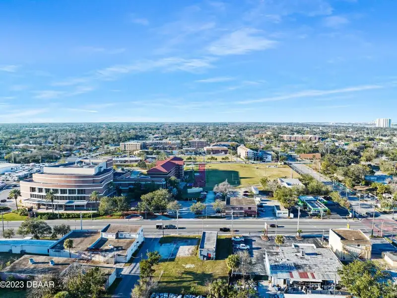 Commercial Property with 90ft Frontage on International Speedway Blvd, Daytona Beach