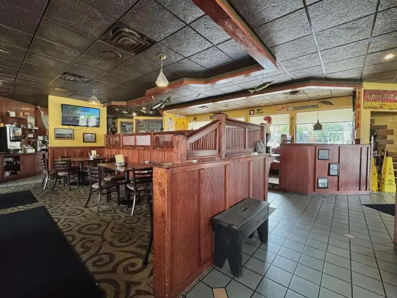 Turnkey Restaurant and Pub on Fox River in Downtown Berlin, 5,144 Sq Ft
