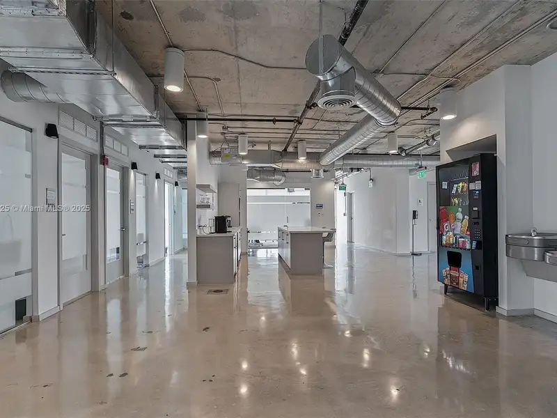 Professional Office Space for Rent - 58 Sf, 10th Floor Near I-95 & Brickell