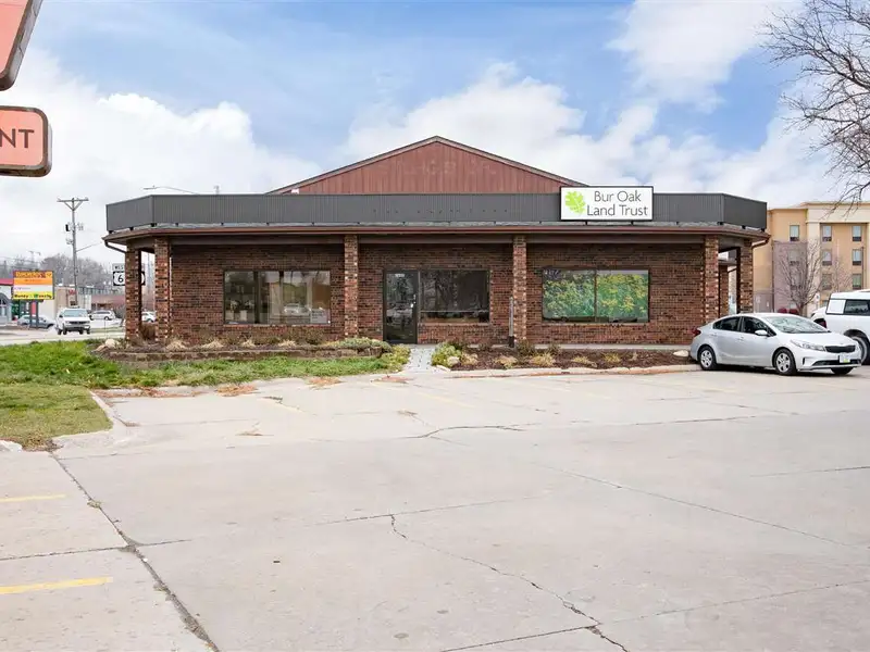 Versatile 9,236 Sq Ft Retail Property for Sale in Prime Location with Ample Parking